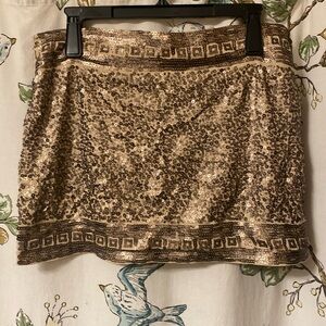 Express size small gold and cream sequins mini skirt!